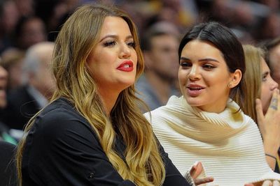 Eeekkkkk! Not even Kendall Jenner can stop looking at Khloe's plumped-up lips. <br/><br/>Don't get any ideas, Kendall.