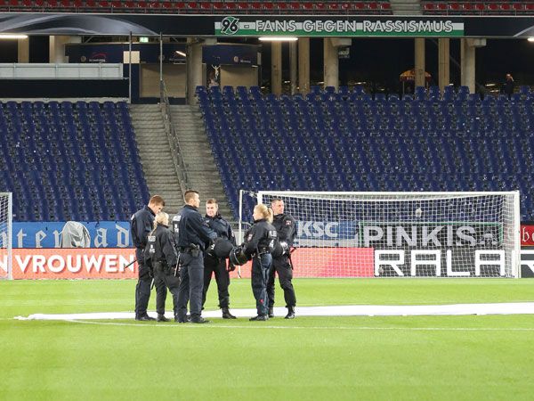 Germany-Holland game cancelled after terror plot