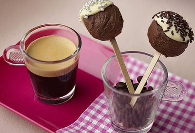 Chocolate and coffee lollypops