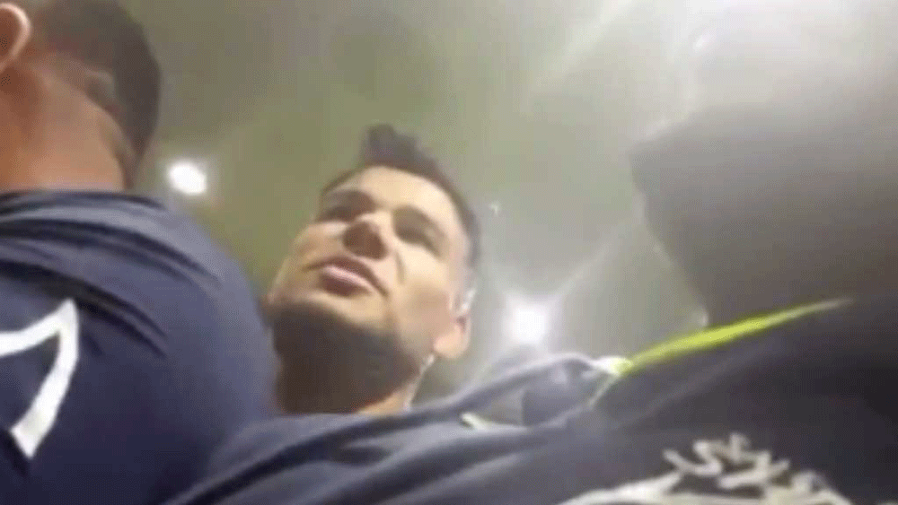 Rugby: Players get trapped in over-worked elevator