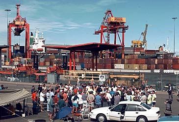 When did Patrick Corporation sack and lock out its staff at Australian ports?