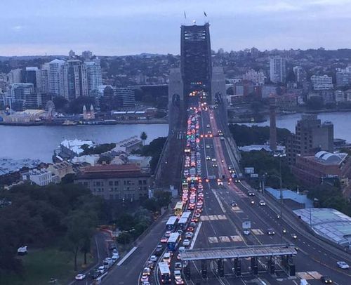 Gridlock on the Sydney Harbour Bridge this morning. (Twitter: Lisa Chikarovski)