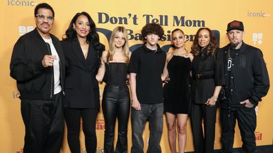 Lionel Richie, Lisa Parigi, Harlow Madden, Sparrow Madden, Nicole Richie, Brenda Harvey-Richie, and Joel Madden