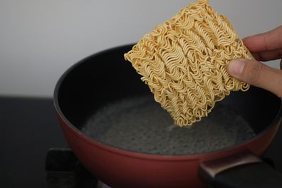 Instant noodles