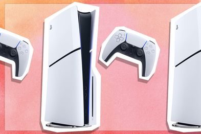 9PR: PlayStation 5 Slim console with DualSense controller