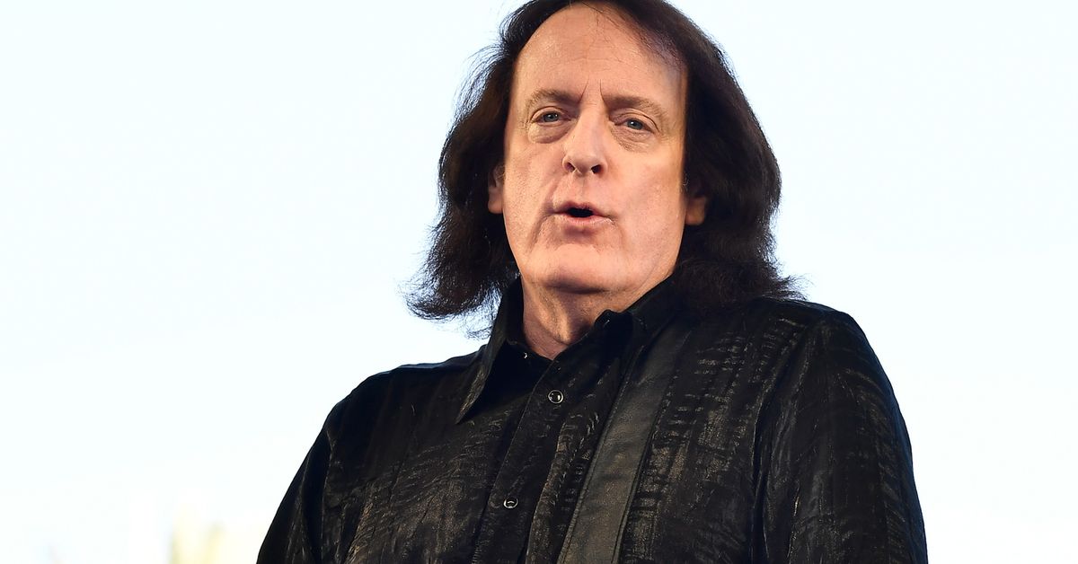 Musisi ikonik Tommy James dipaksa untuk menghentikan Las Vegas Concert Mid-Show karena ‘total kelelahan’