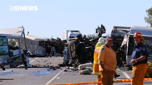 Three people died in the collision on the Newell Highway. (9NEWS)