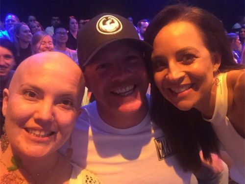 Tara, Jarred and Carrie Bickmore. (Twitter)