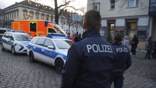 Police evacuate Christmas markets in Germany after finding explosive device