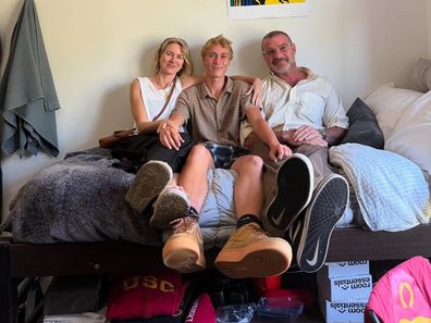 Naomi Watts, Liev Schreiber and Sasha Schreiber in Sasha's dorm room
