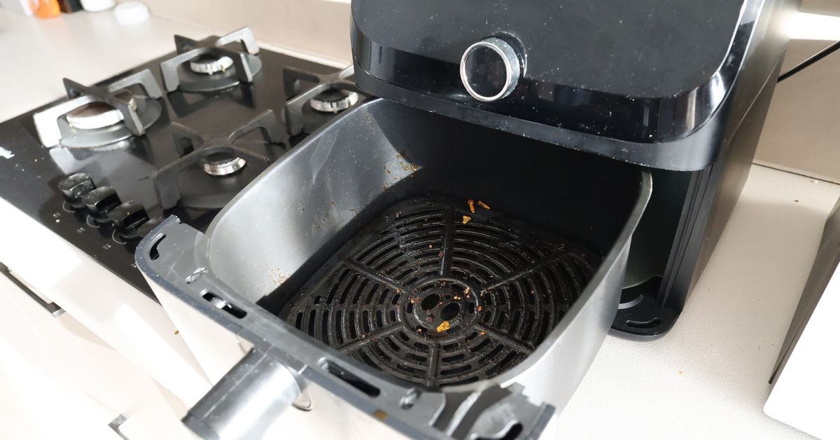 The best air fryer cleaning hacks and tips for a grease and grime-free machine