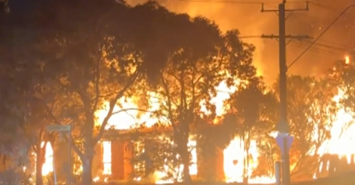 Suspicious fires take hold of three unoccupied homes across Melbourne