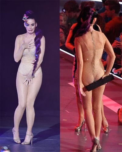 A nude bodysuit seemed like such a good idea at the dress rehearsal… Katy Perry was clearly suffering a case of outfit regret at the MuchMusic Video Awards.