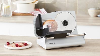 Aldi's slicer is ready for your Christmas ham