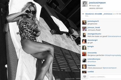 And now for the leggy shot! Here's Jess sunning herself by the pool with a cocktail... and introducing herself as "Jessica Johnson" on Instagram.<br/><br/>Image: Instagram/Jessica Simpson