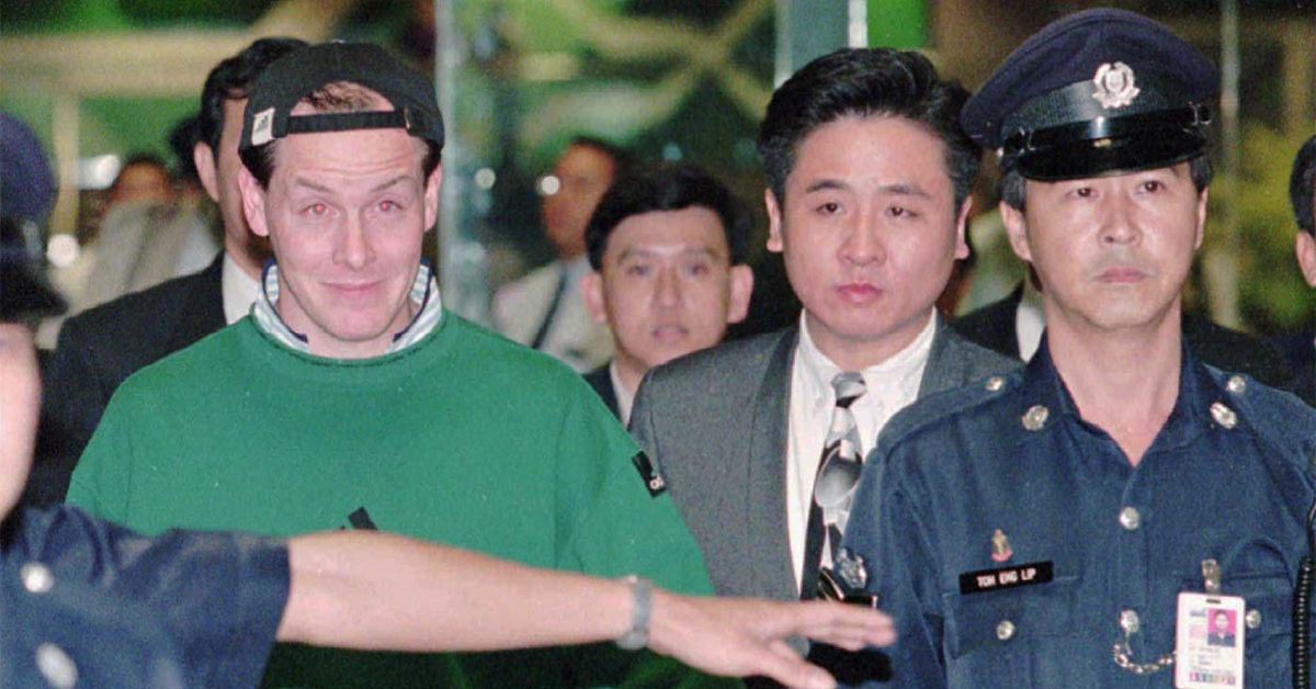 'Rogue Trader' sends bank broke with $2 billion punt