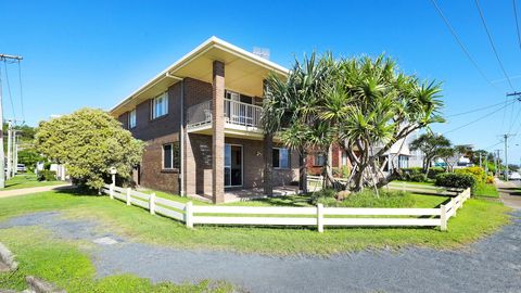 622 Pacific Parade Tugun sold for $5.3 million eye watering per square metre price