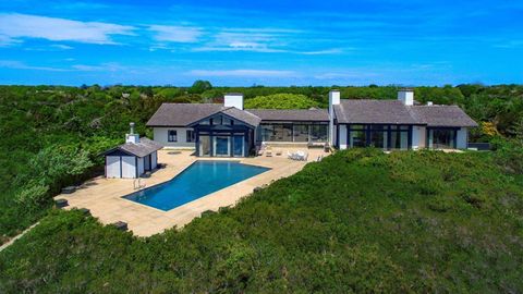 Hamptons New York Real estate property america celebrity homes beach house millions
