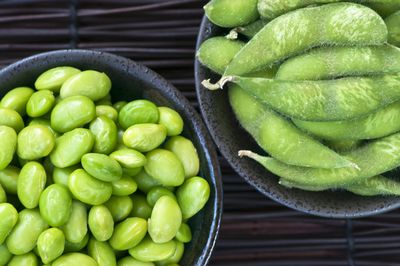 <strong>#10 Edamame beans (11g of protein per 100g)</strong>