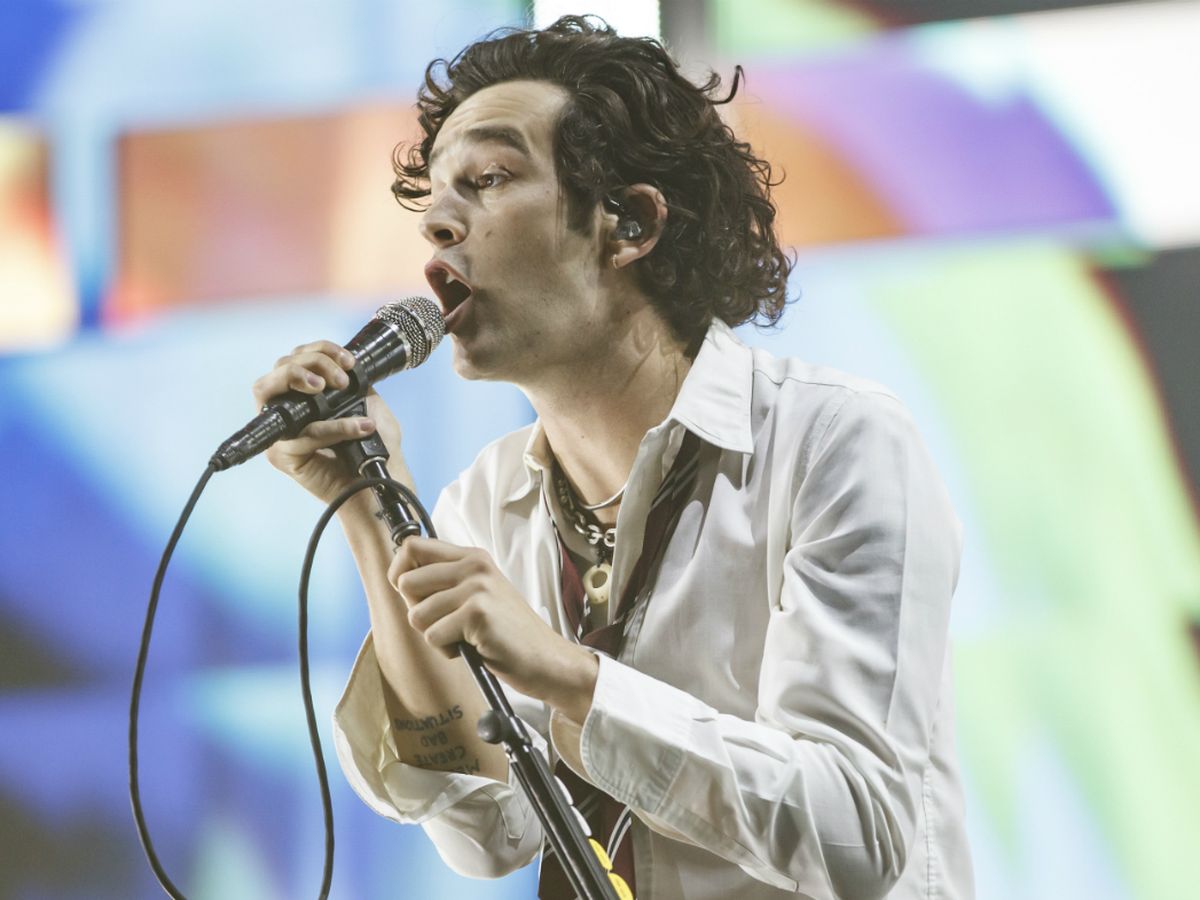 The 1975: Matt Healy felt 'irresponsible' after gay kiss with Dubai fan