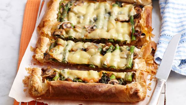 Mushroom and asparagus tart