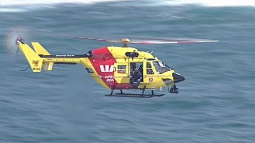 Drama in Bondi after two scuba divers 'spooked by shark'