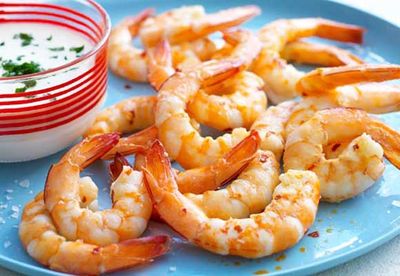 Recipe: <a href="/recipes/iprawn/8349090/chilli-salt-prawns" target="_top">Chilli salt prawns</a>
