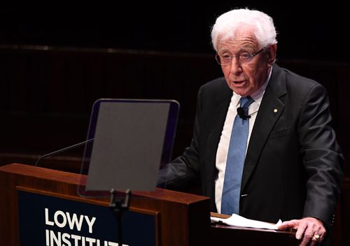 'Boat person' Frank Lowy calls for more migrants