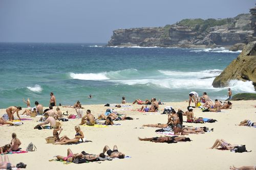 Sydney is in for a glorious weekend of blue skies and sunshine this weekend. (AAP)