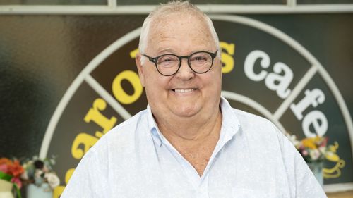 Ian Smith, famous for playing Harold, will return to Neighbours as a guest star