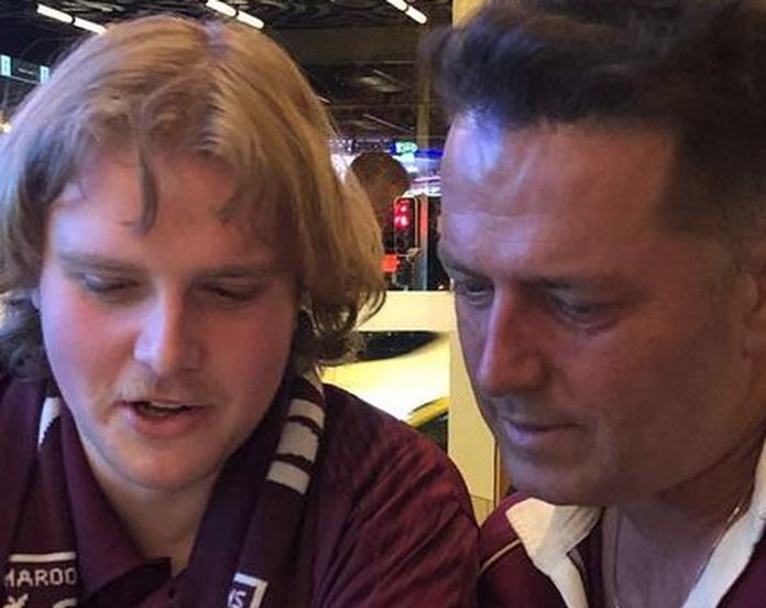 Karl Stefanovic Bonds With Son Over State Of Origin Game 1 You Re Wearing The Wrong Colours 9celebrity