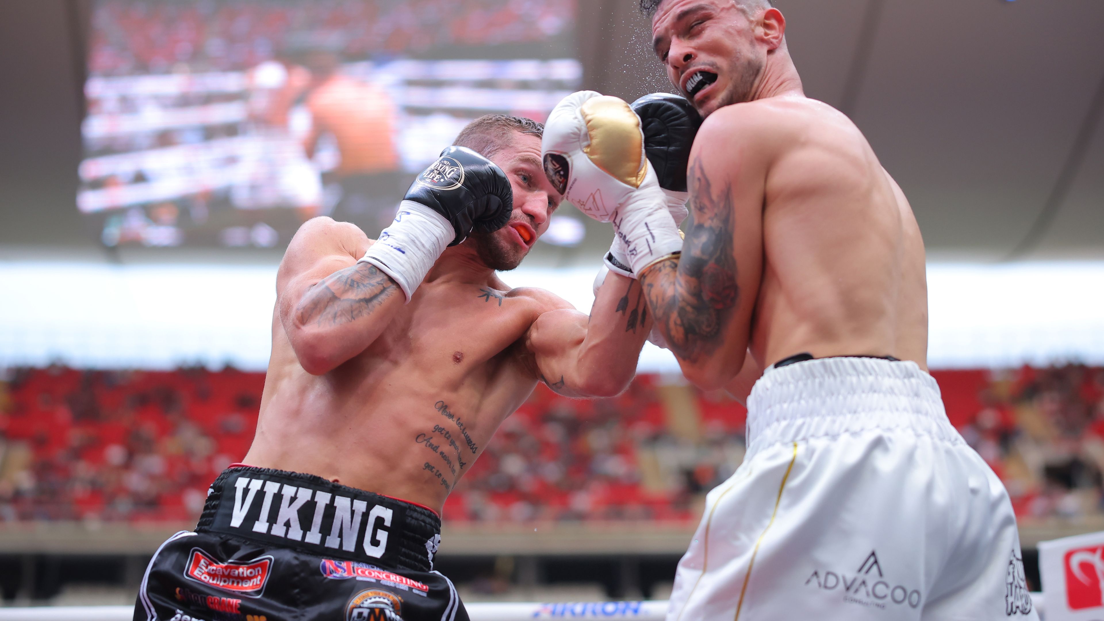 Boxing world left stunned as Aussie fighter Stevie Spark 'robbed' in Mexico