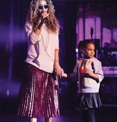 Blue Ivy rocking a Gucci leather skirt while on stage with mum,&nbsp;Beyoncé