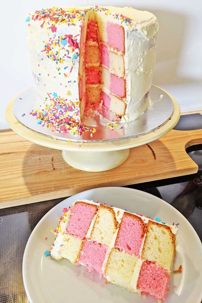 Checkerboard pattern cake