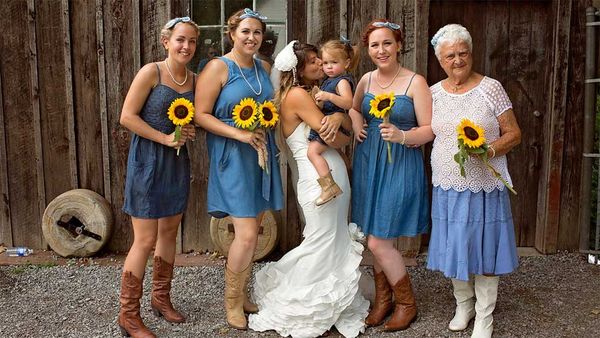 The bridal party, with Mary Smith at the far-right. (Pinterest)