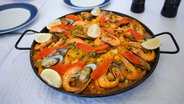 How to cook paella