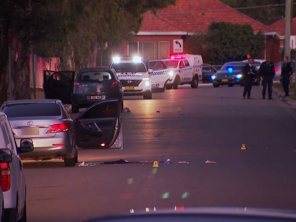 Greenacre shooting: Three people sitting in parked cars seriously injured  in 'targeted' Sydney shooting