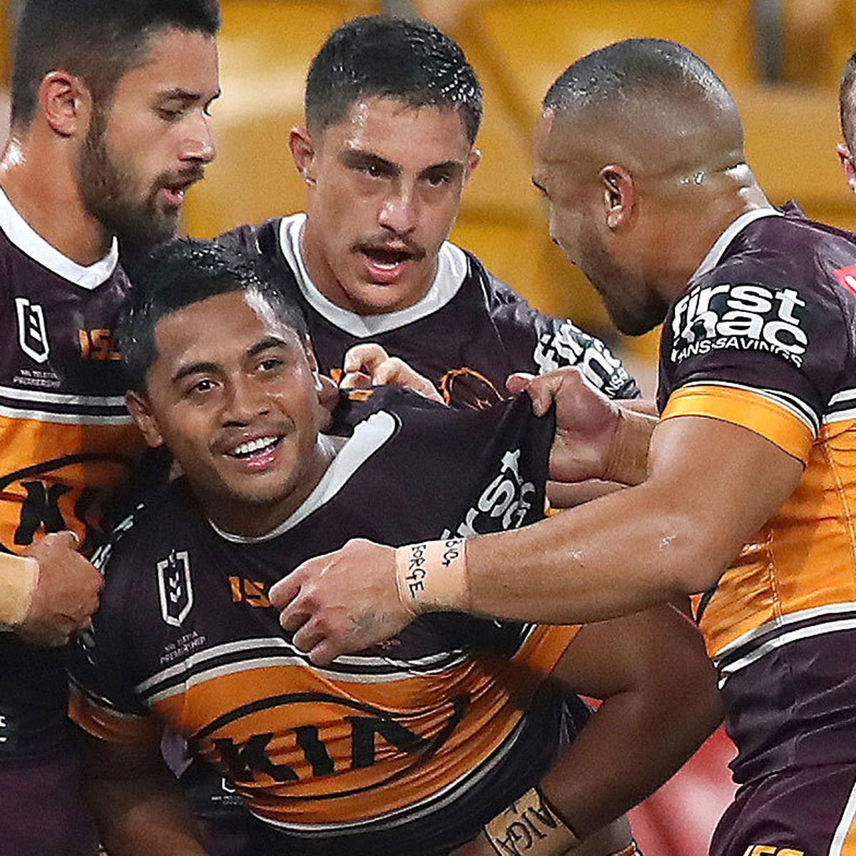 What time is Broncos vs. Warriors tonight? Kick-off, start time, team  lists, TV channel, streaming for NRL preliminary final