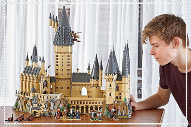9PR: LEGO Harry Potter Hogwarts Castle Castle Model Building Kit