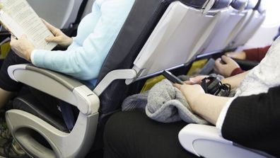 Man charged overweight plane passenger $185 for taking up extra room