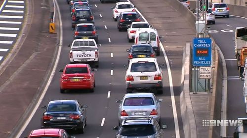 Emails obtained by the NSW Labor Opposition found the $7.87 charge would not be volunteered to drivers who were in line for a refund on the Compulsory Third Party premium. 