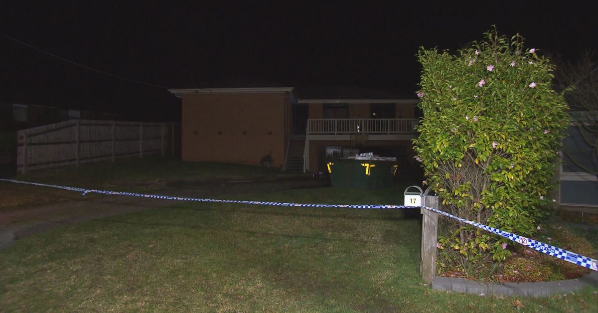 Woman killed children injured in Melbourne house fire – 9News