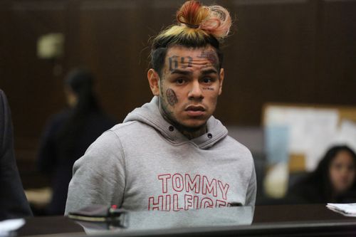 Rapper 6ix9ine charged with racketeering in connection with New York gang 9 Trey Bloods 
