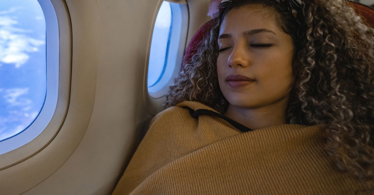 Always cold on the plane? Flight attendants say avoid these two mistakes