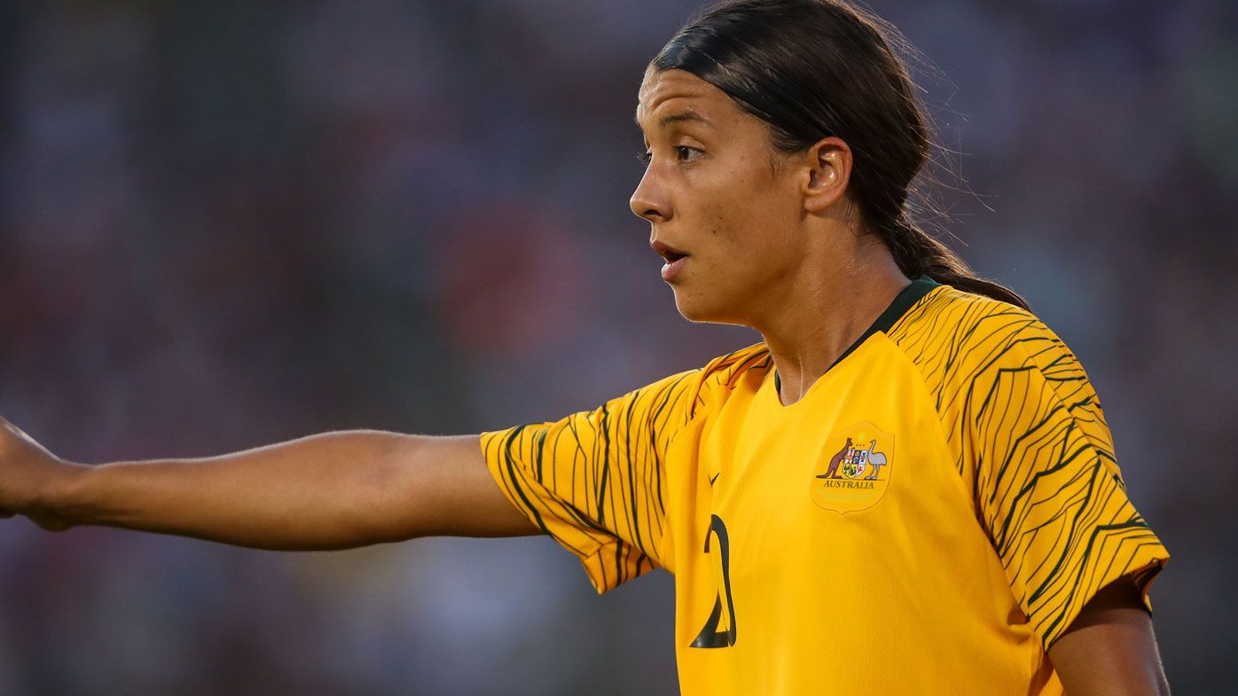 Sam Kerr re-signs with Perth Glory as Australia's first female marquee player