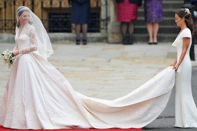 Kate Middleton and sister Pippa Middleton arrive at the 2011 royal wedding.