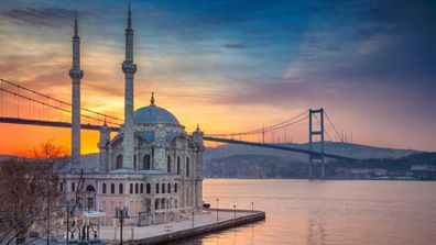 istanbul landmarks at sunset