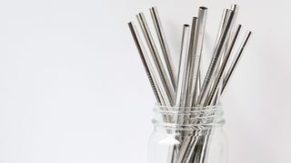 After Child's Rare Metal Straw Accident, Experts Share Zero-Waste  Alternatives