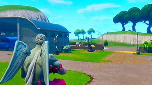 Experts have warned of the negative effects games like Fortnite can have on young players.