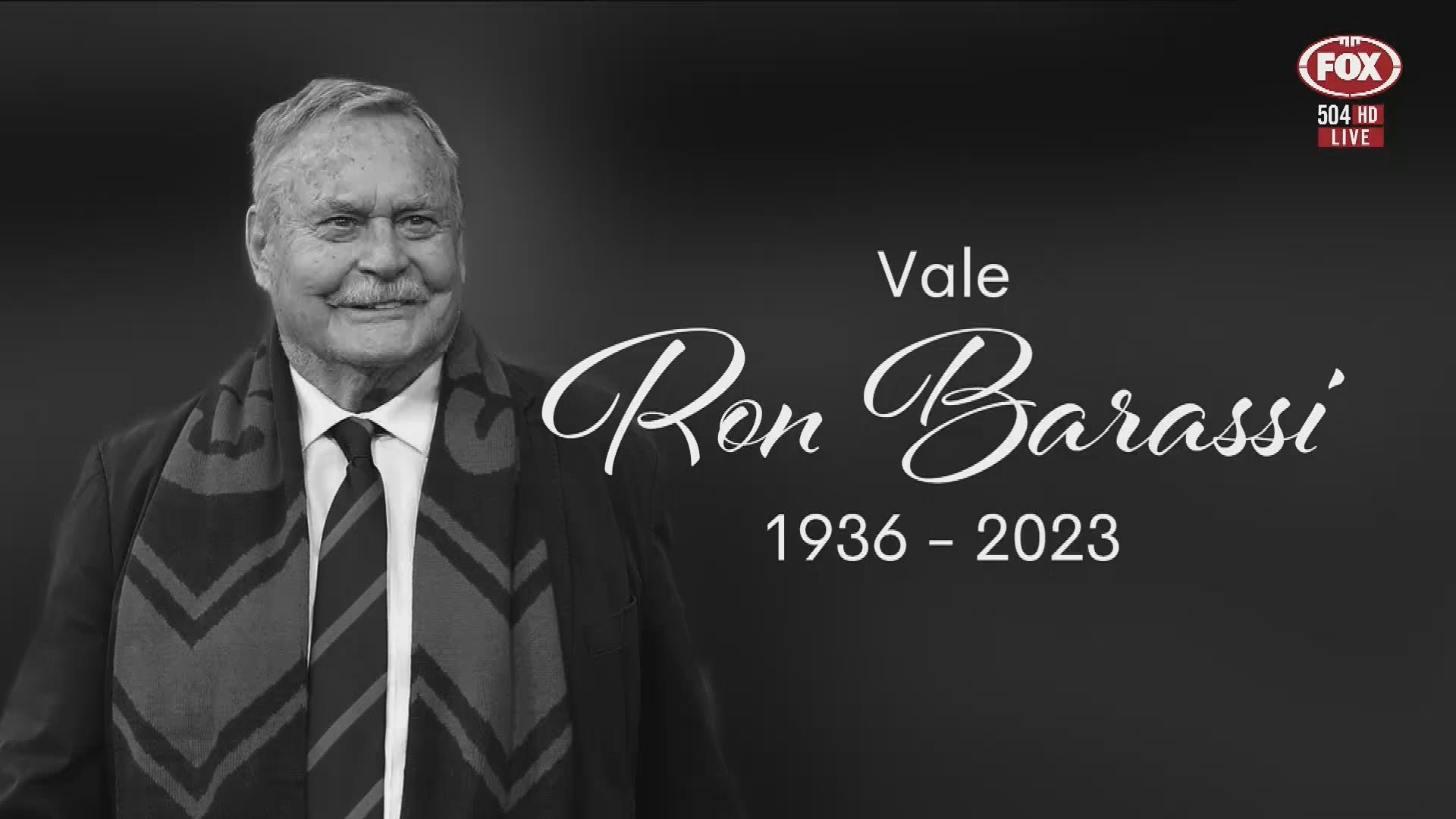 Adelaide Oval falls silent as AFL remembers 'icon' and 'giant' Ron Barassi